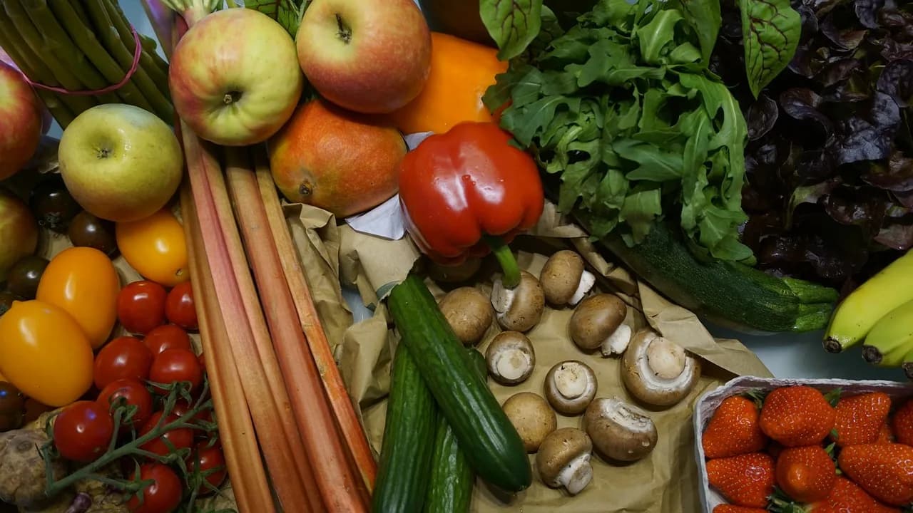 Image 1 : Marché mensuel d'Ousson-sur-Loire - Vendredi background