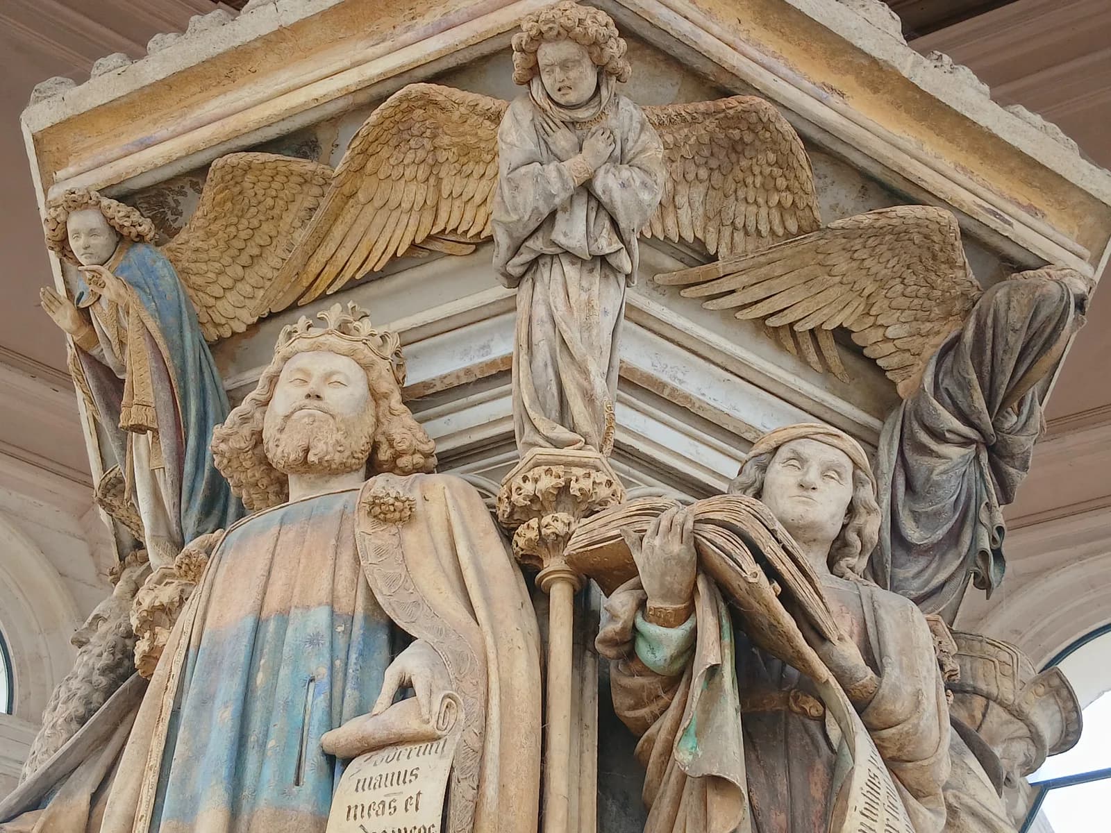 Image 1 : Des prières pour l'éternité ! background