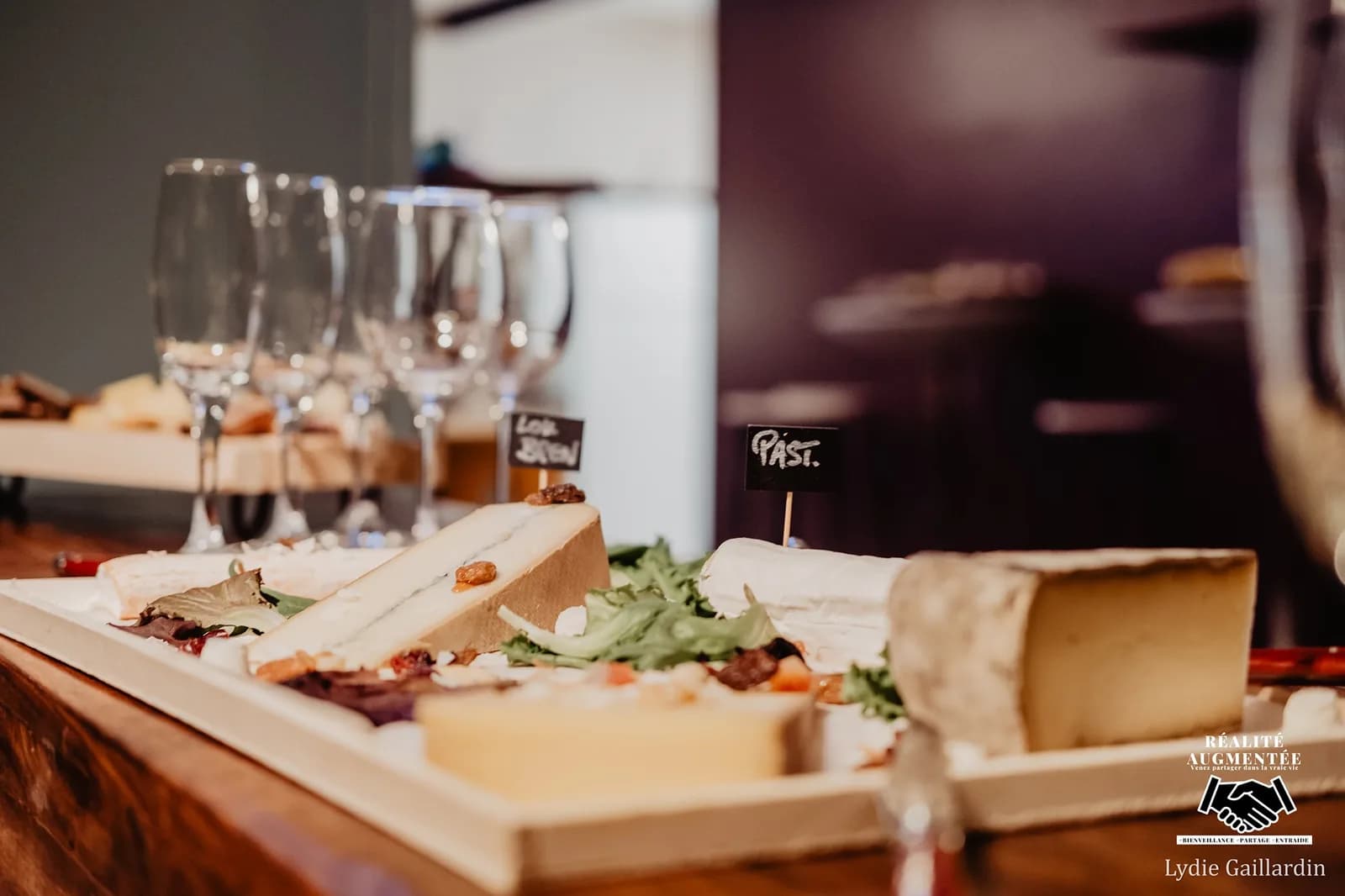 Image 1 : Atelier vins et fromages de Bourgogne background