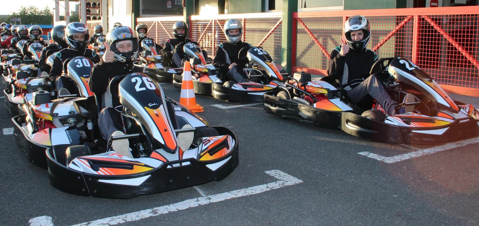 Image 1 : Les 5h de Magny-Cours background