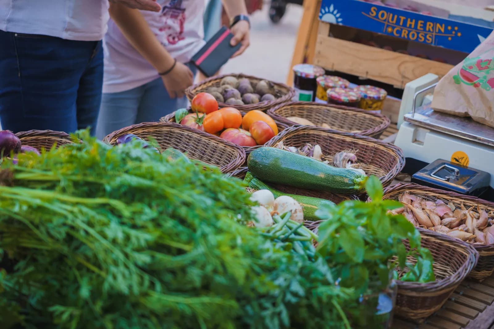 Image 1 : Marché hebdomadaire de Jussey background