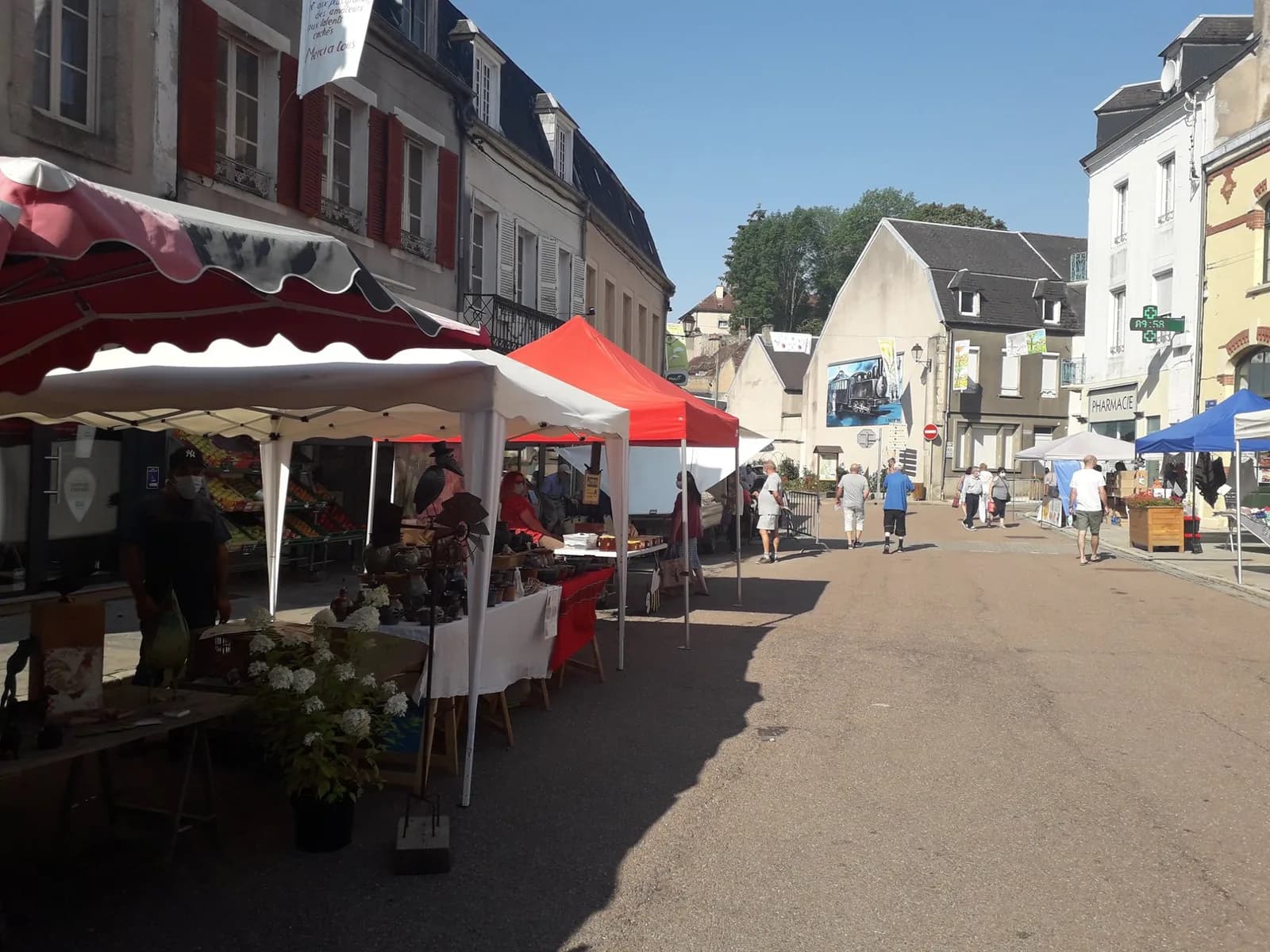 Image 1 : Marché de Pays background