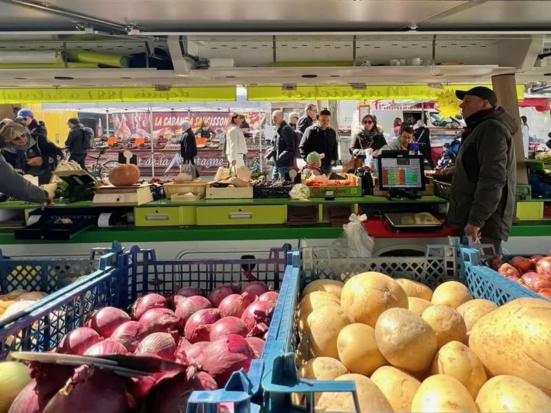 Image 1 : Marché hebdomadaire background