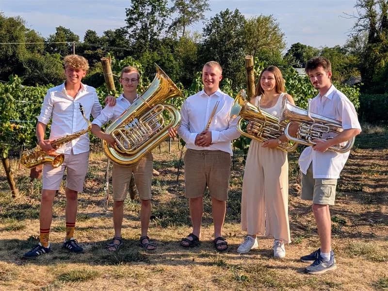 Image 1 : Soirée concert-dégustation "Wine & Music" background