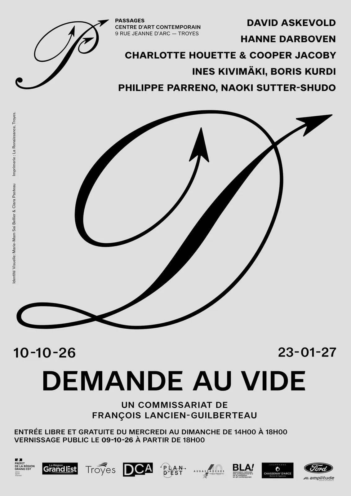 Image 1 : Vernissage de l'exposition "Demande au Vide" background