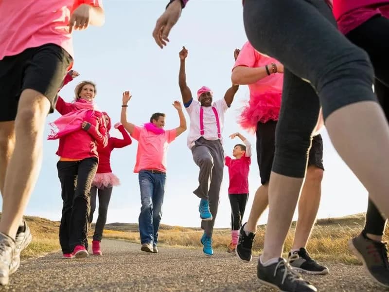 Image 1 : La Thannoise (marche / course solidaire) background