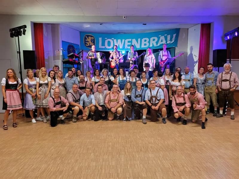Image 2 : Oktoberfest background