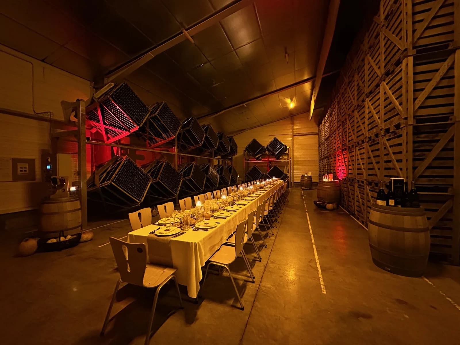 Image 1 : Dîner immersif background