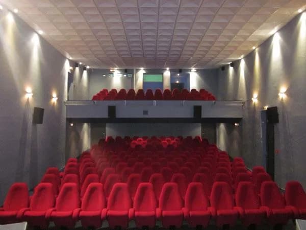 Image 2 : Soirée cinéma - Octobre Rose background
