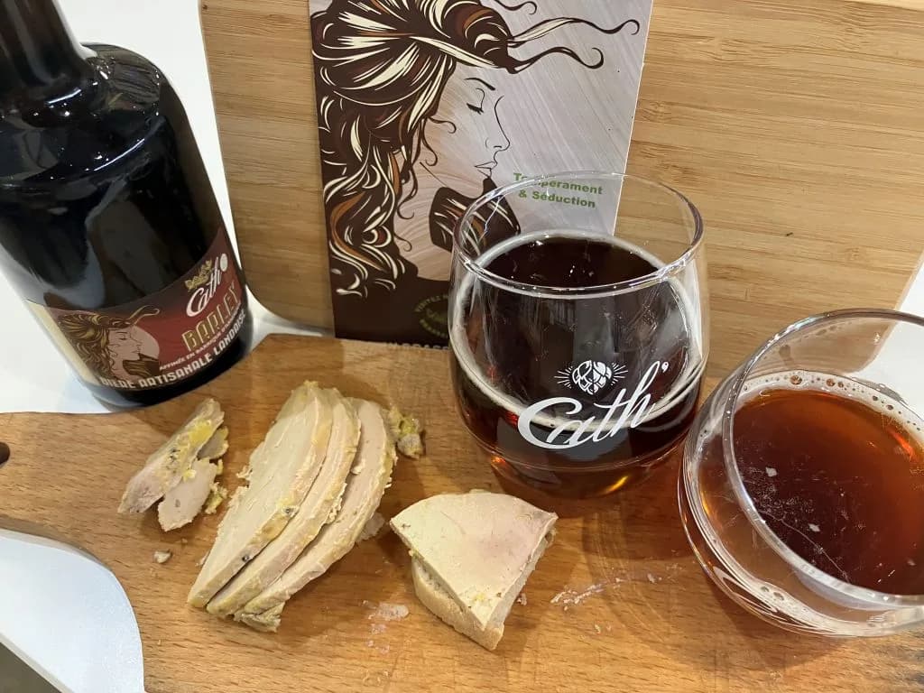 Image 1 : Accords Bière veillie en barrique d'Armagnac et Foie gras background