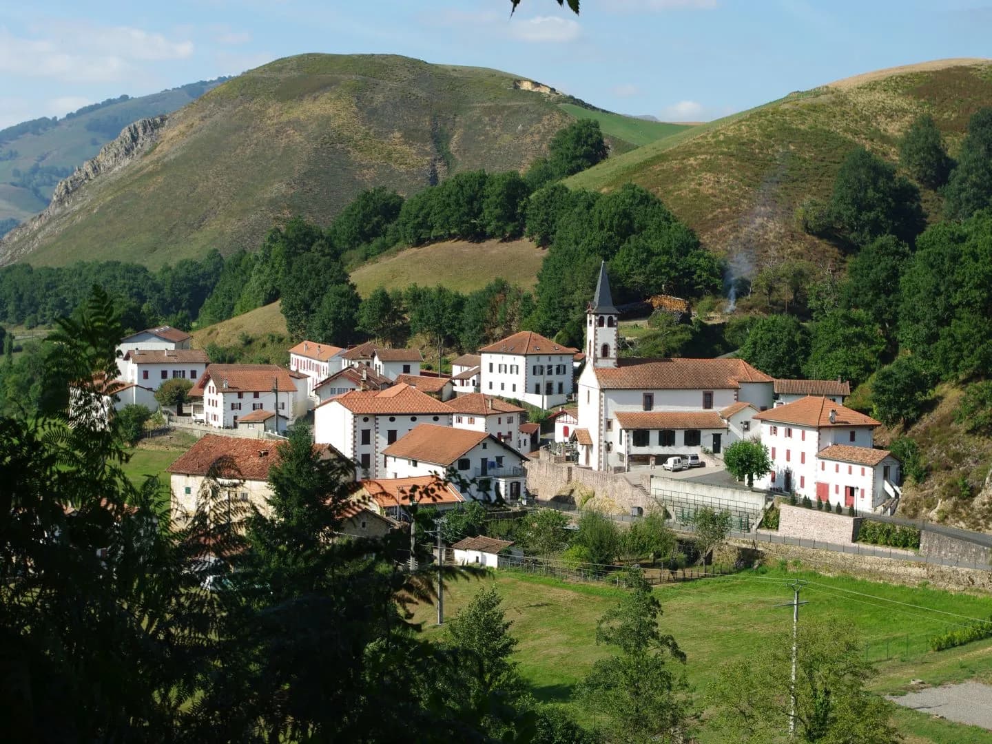 Image 2 : Portes ouvertes de la vallée des Aldudes - Animations Urepel background