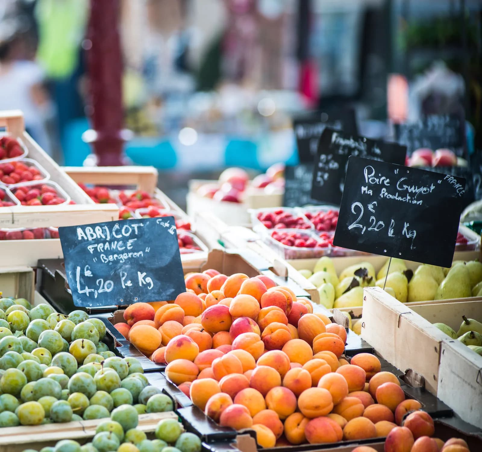 Image 1 : Marché de Castelmoron-sur-Lot background