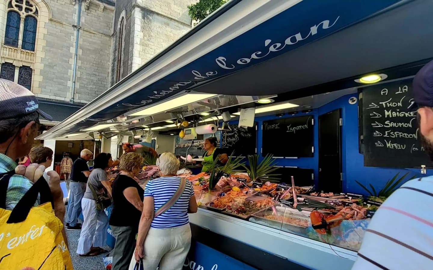 Image 2 : Marché aux produits fermiers background