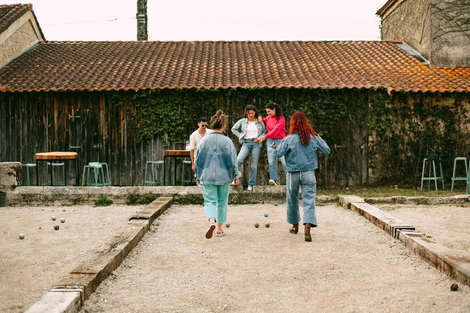 Image 2 : La Guinguette du Tuquet background