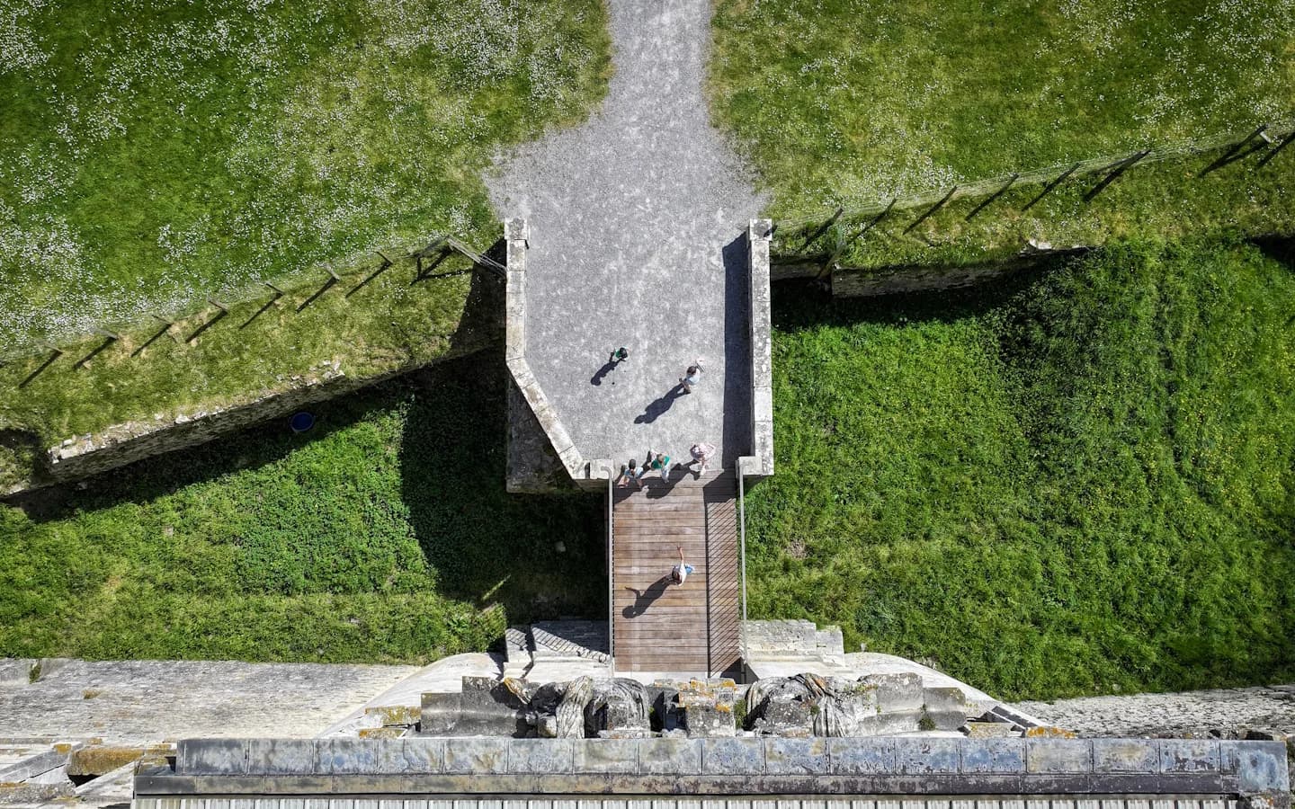 Image 5 : Escape Game Château de Gramont background