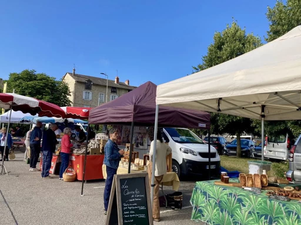 Image 1 : Marché fermier background