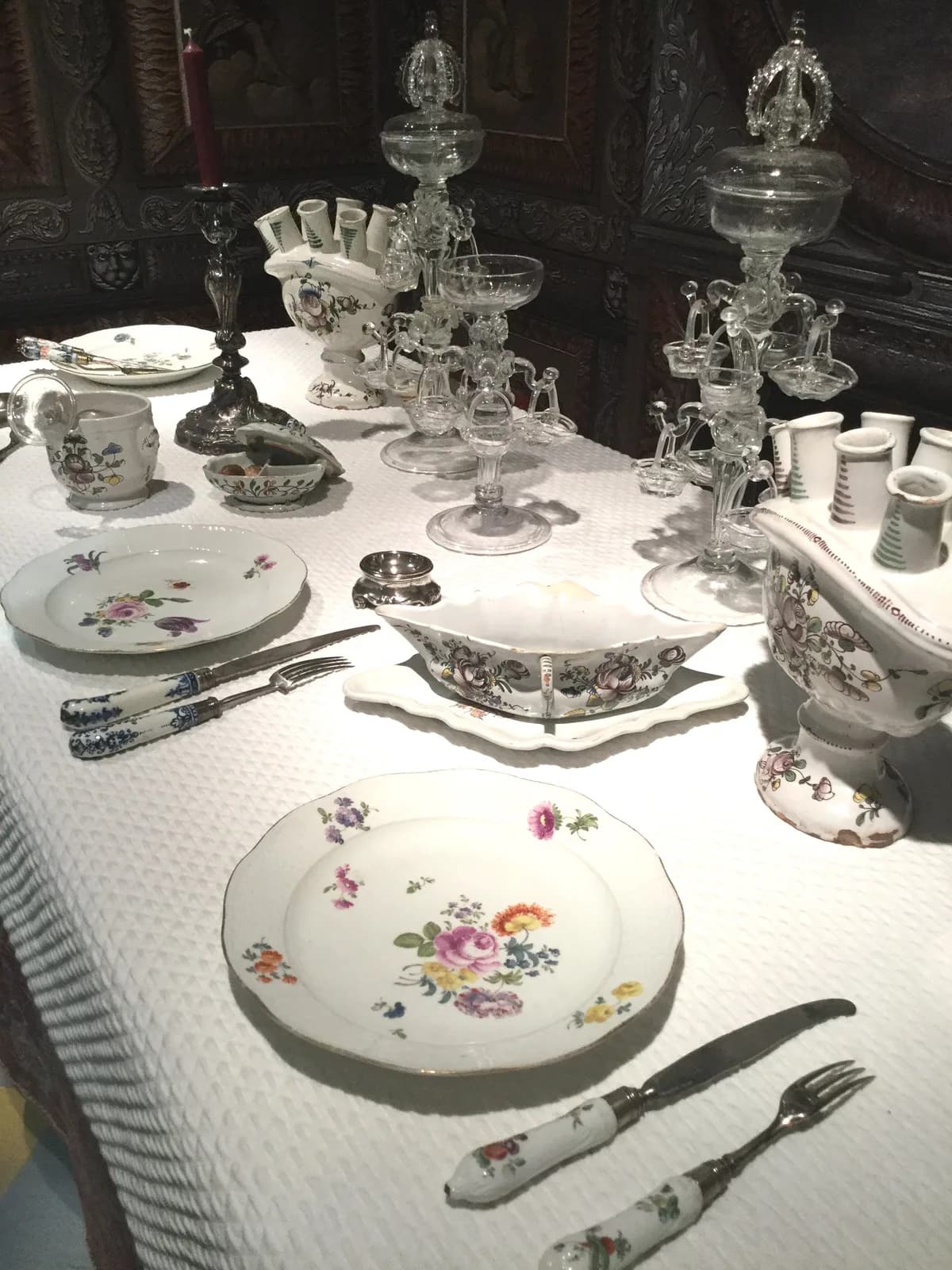 Image 1 : Excursion au Musée départemental de la Faïence et des arts de la table à Samadet background