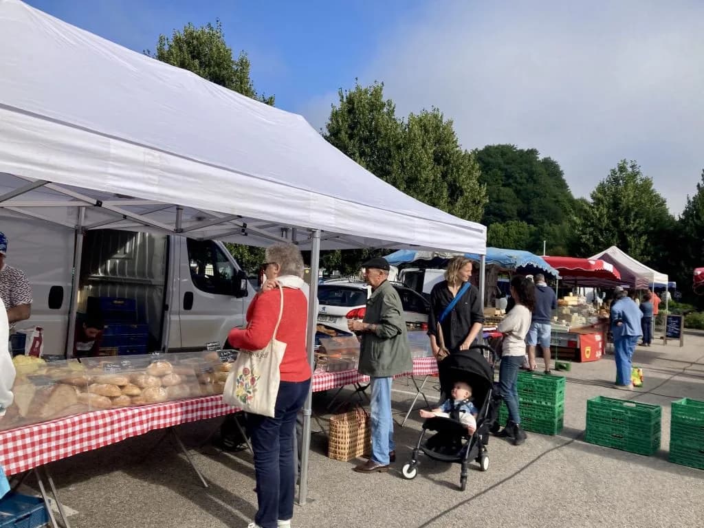 Image 5 : Marché fermier background