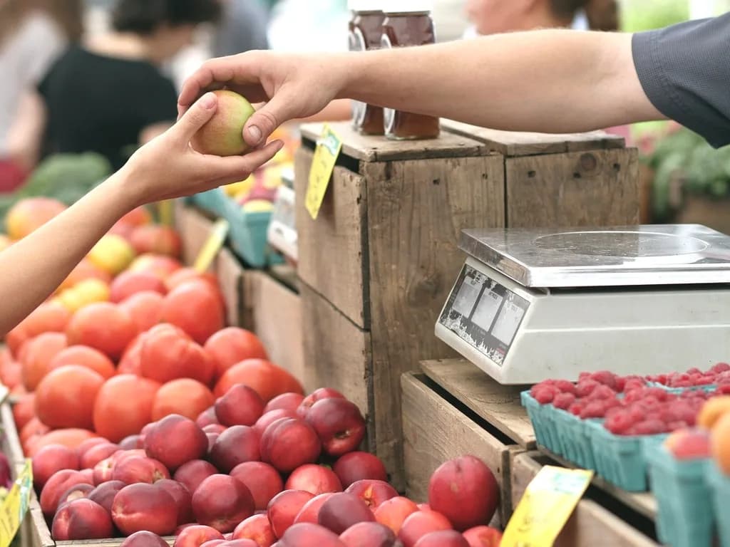 Image 1 : Marché hebdomadaire background
