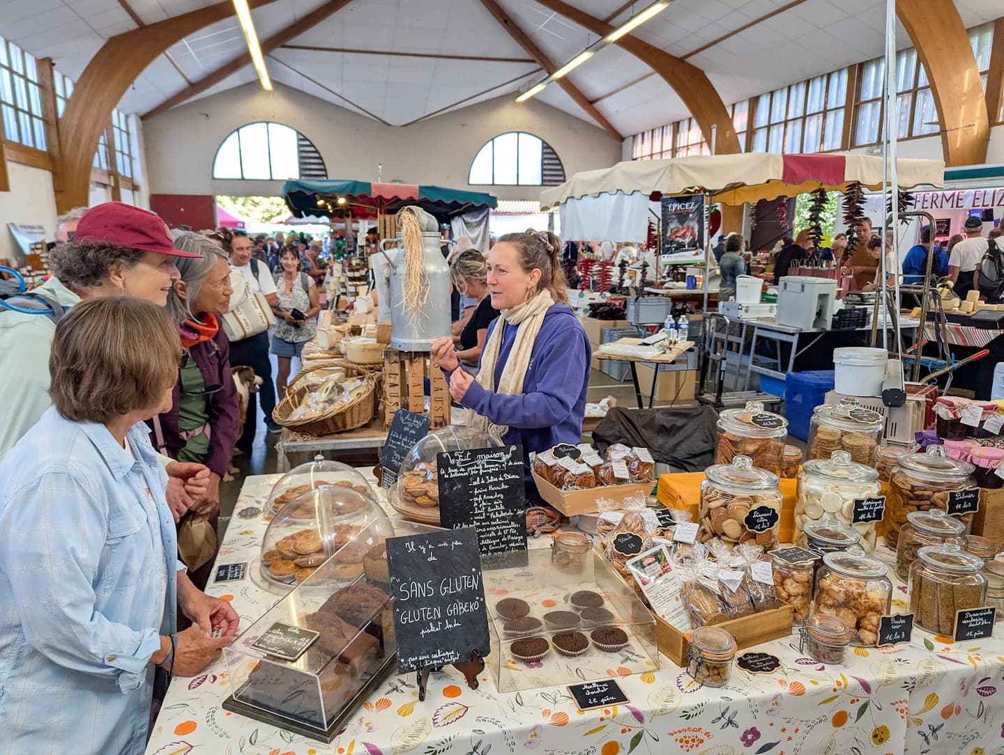 Image 1 : Marché aux produits locaux background