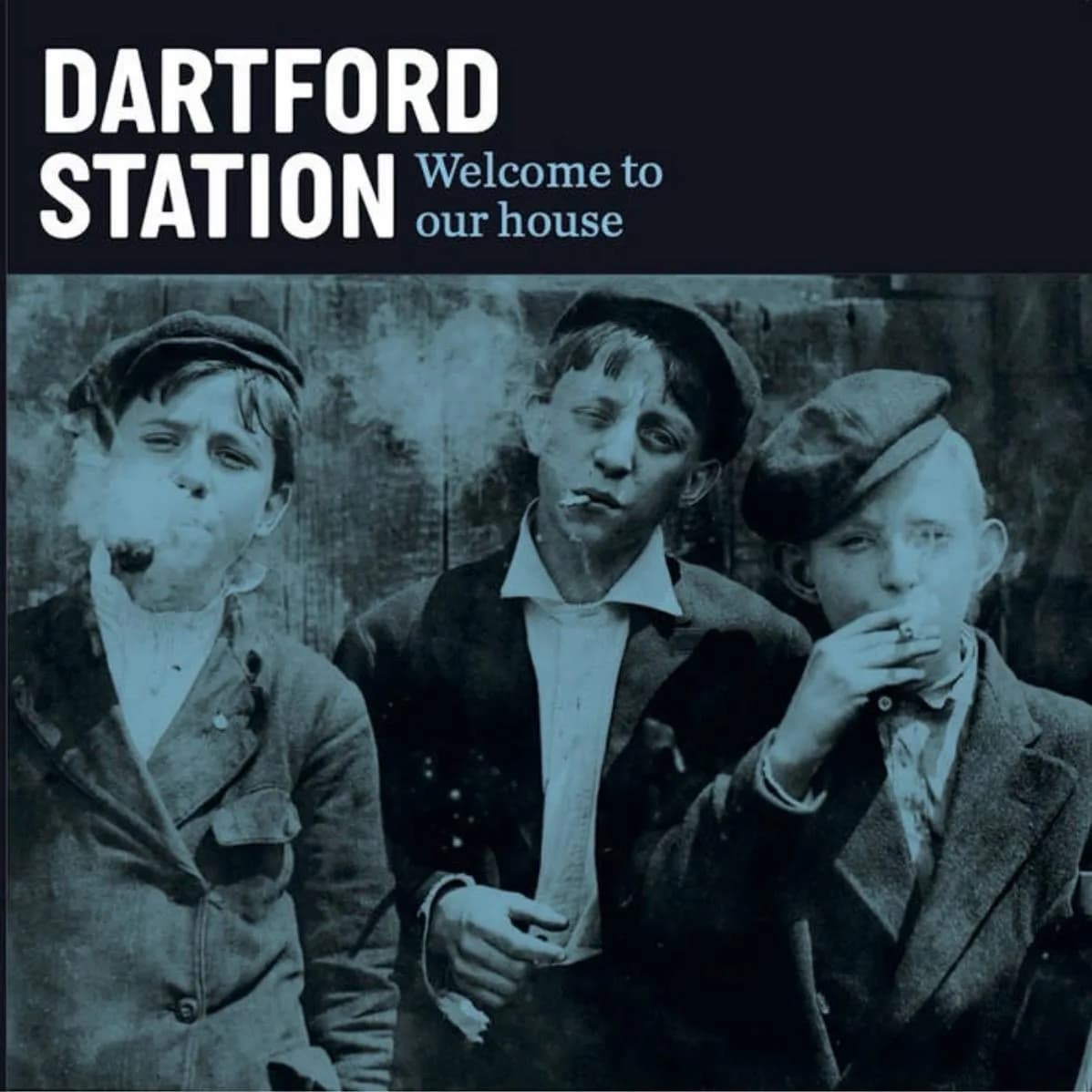 Image 1 : Concert : Dartford station background