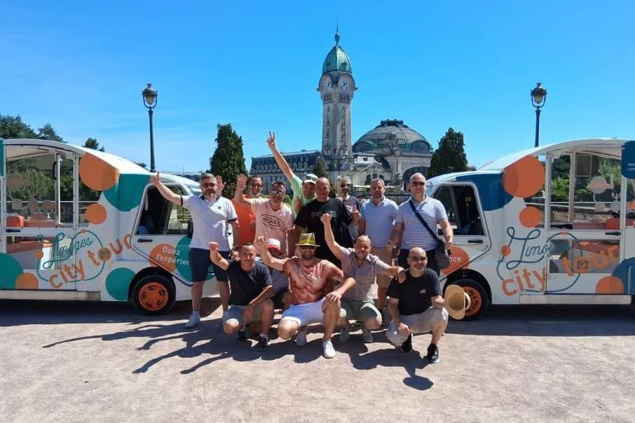 Image 1 : Visite en Tuk Tuk - Parcours Touristique background