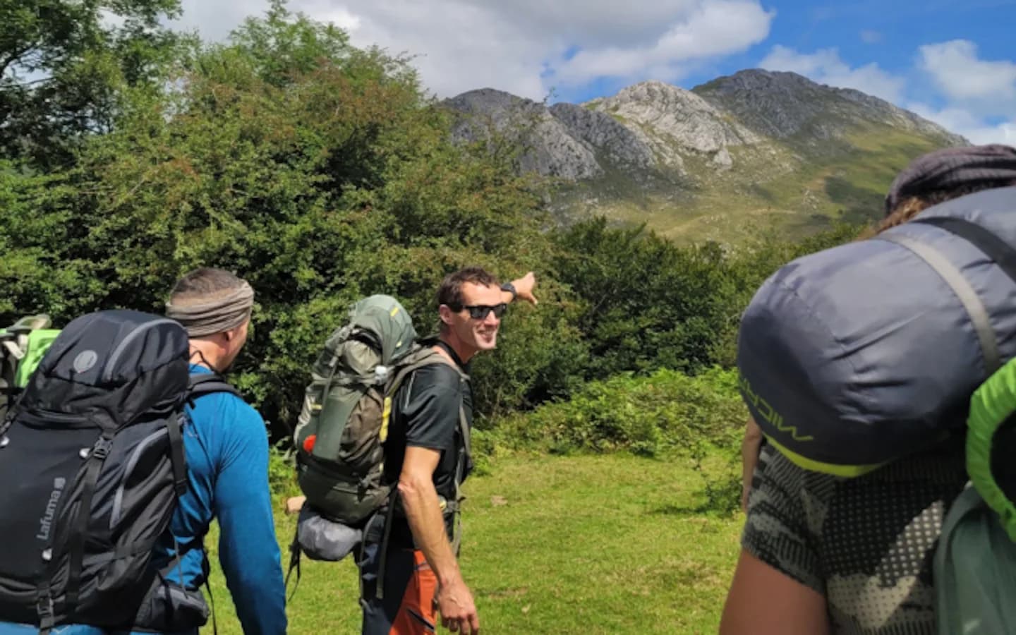Image 1 : Stage d’autonomie en montagne background