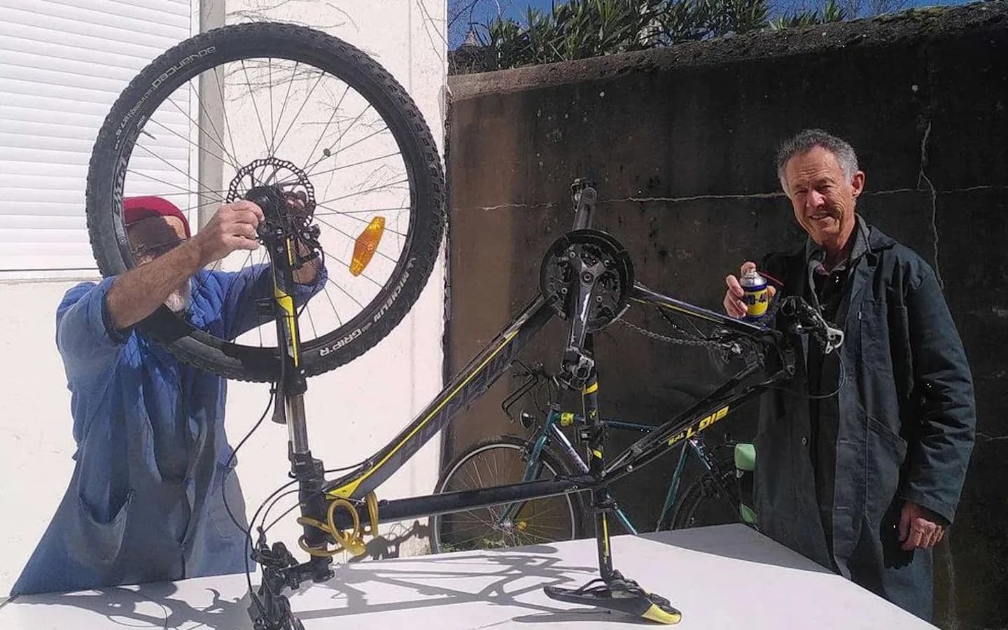 Image 1 : Atelier Bizi'kleta - Réparation de vélos background