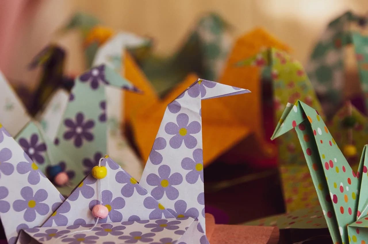 Image 1 : Atelier Origami à l'Escalier background
