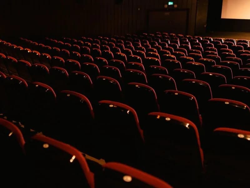 Image 1 : Découvrez MINOTAURE en AVANT PREMIERE background