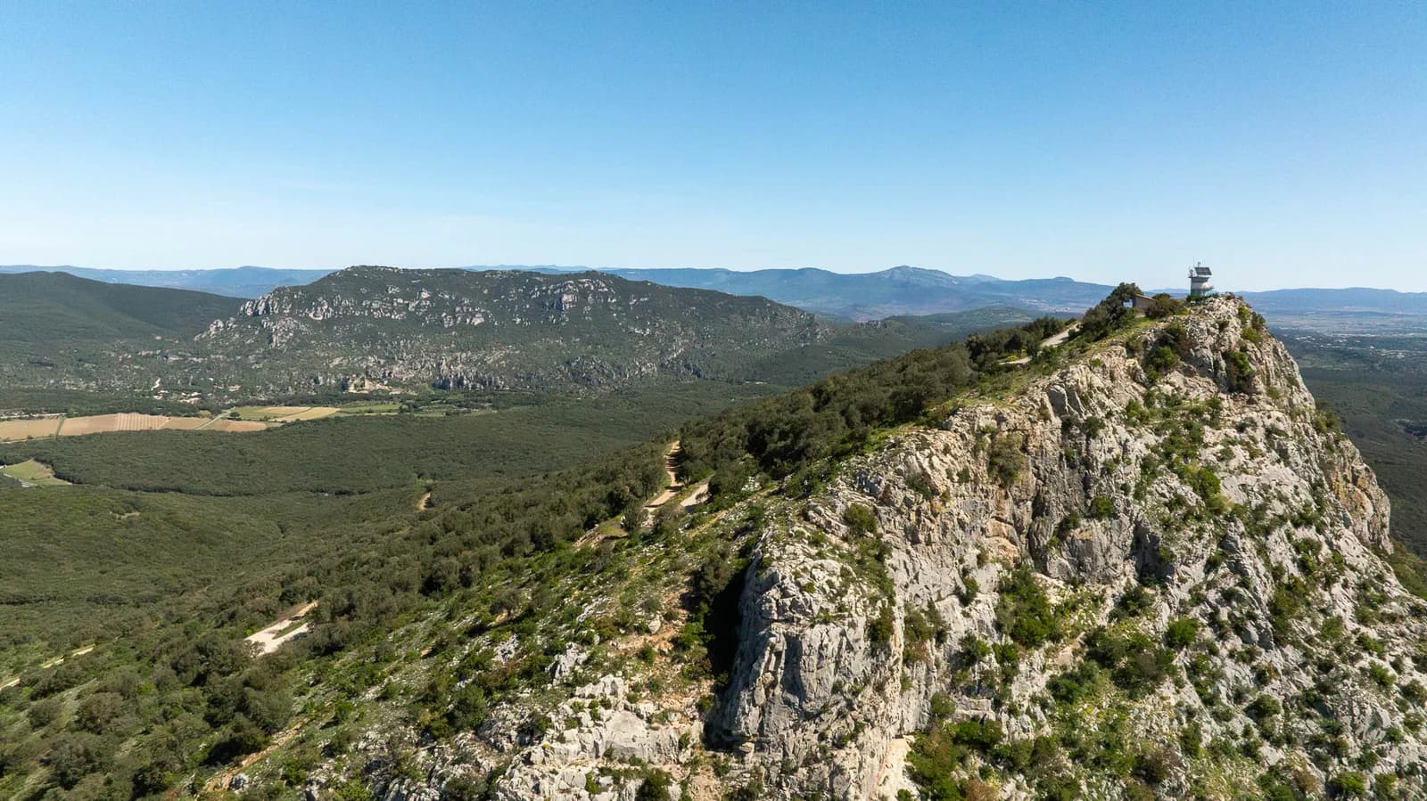 Image 1 : DÉGUSTEZ LE PAYSAGE background