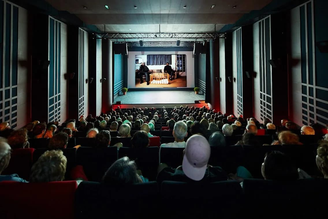 Image 1 : Séance mensuelle de cinéma à l'Arsénic background