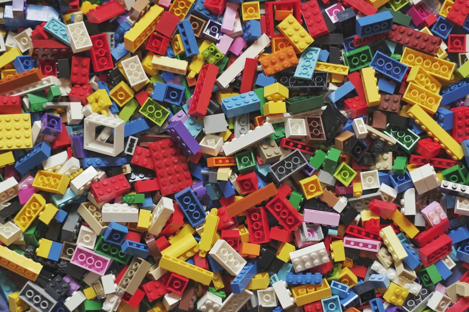 Image 1 : Atelier Lego® background