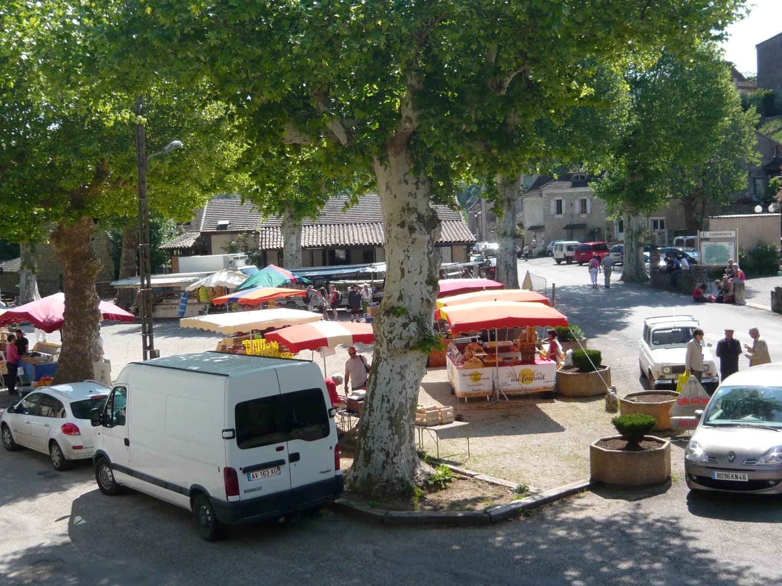 Image 2 : Marché à Cabrerets background
