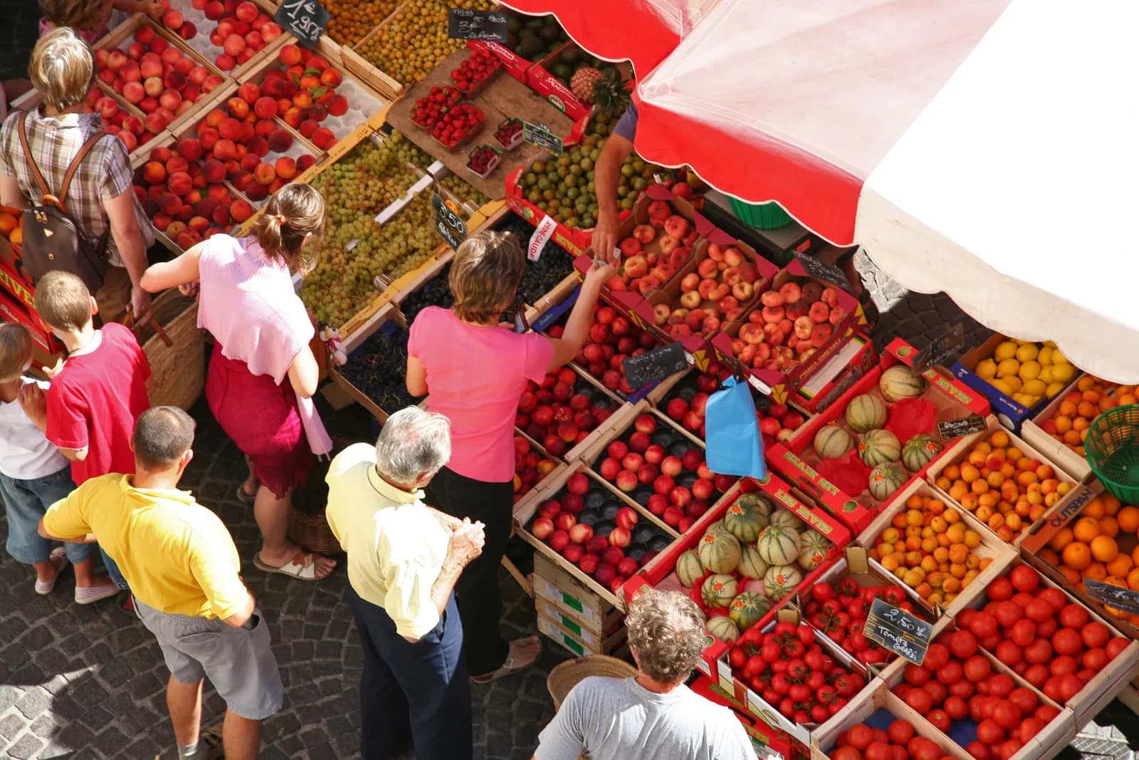 Image 2 : Marché à Cahors background