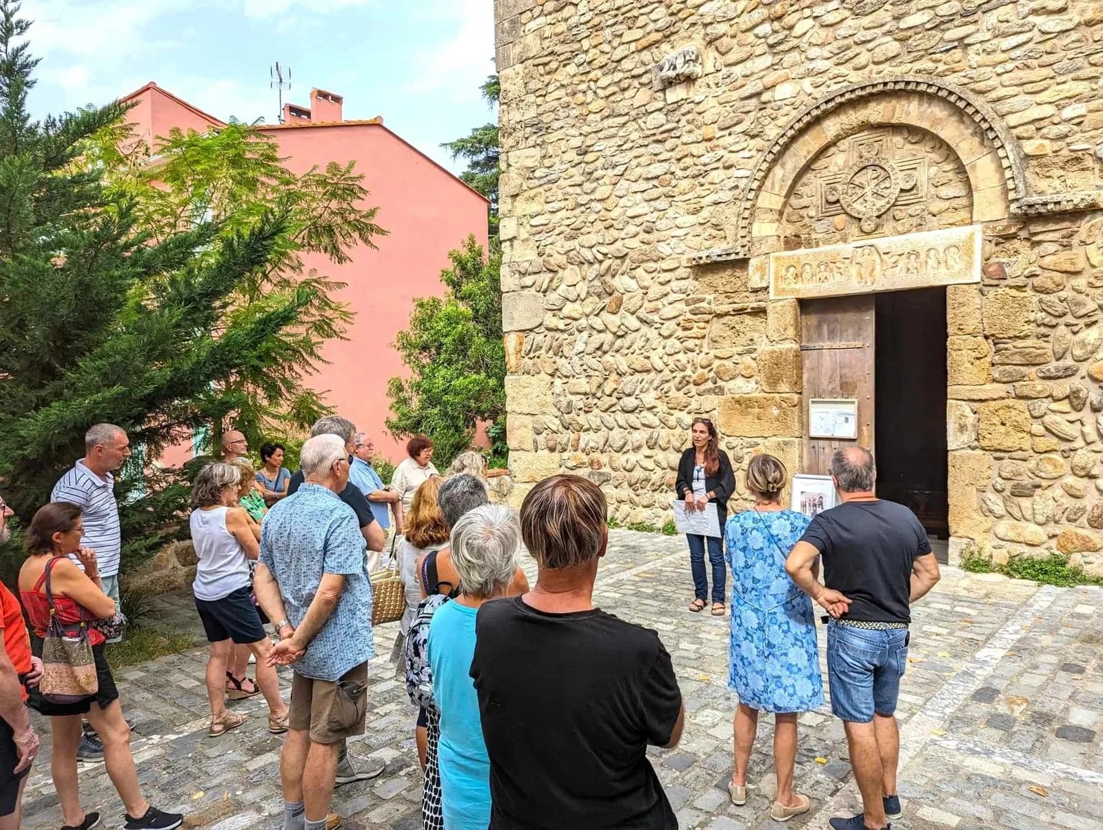Image 1 : VISITE GUIDÉE "LA MÉDIÉVALE DE SAINT-ANDRÉ" background