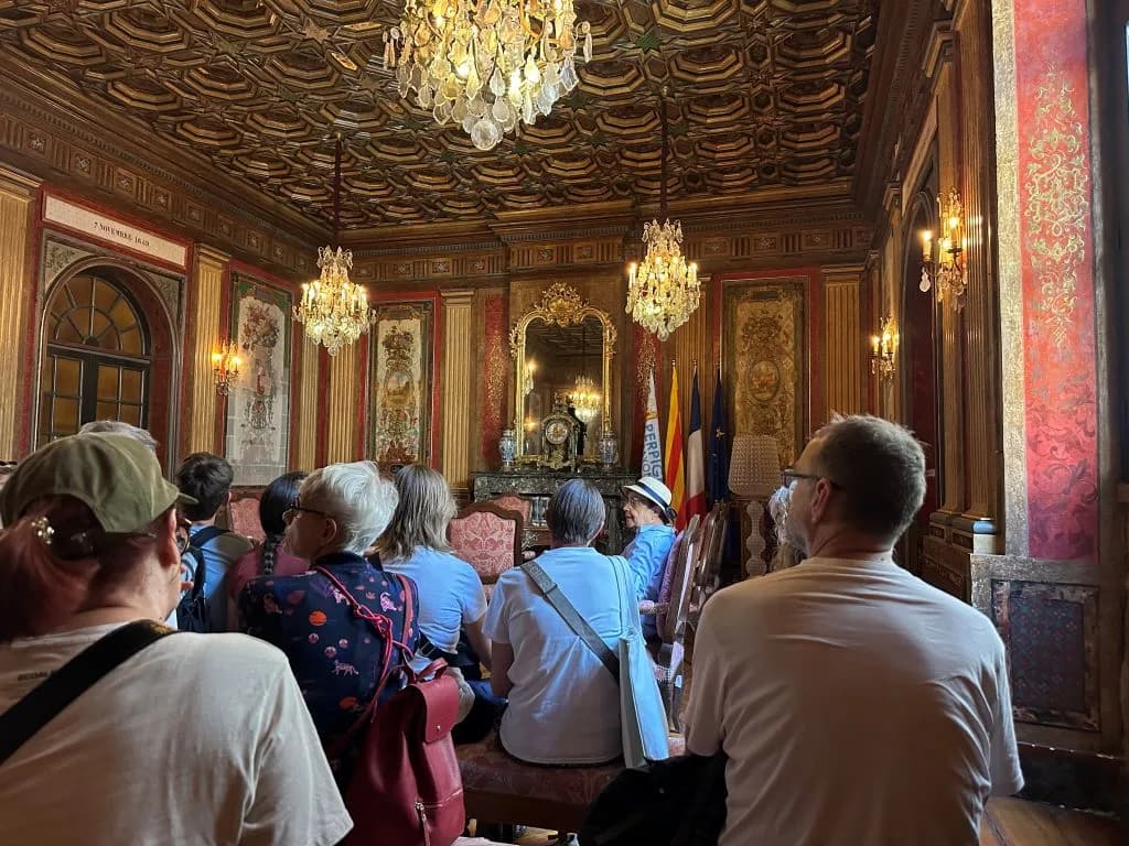 Image 5 : VISITE GUIDÉE DU CENTRE HISTORIQUE « PERPIGNAN, JE TE DÉCOUVRE » background