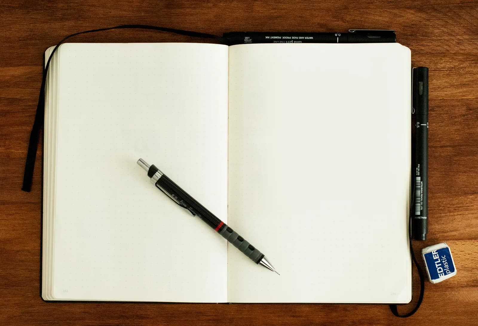 Image 1 : Atelier d'écriture background