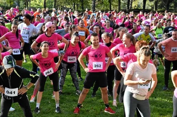 Image 1 : Course solidaire : La Rose de Rodez background