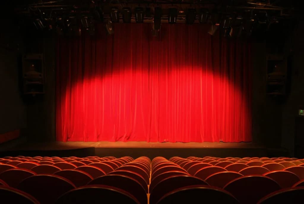 Image 1 : Soirée Cabaret d'Improvisation background