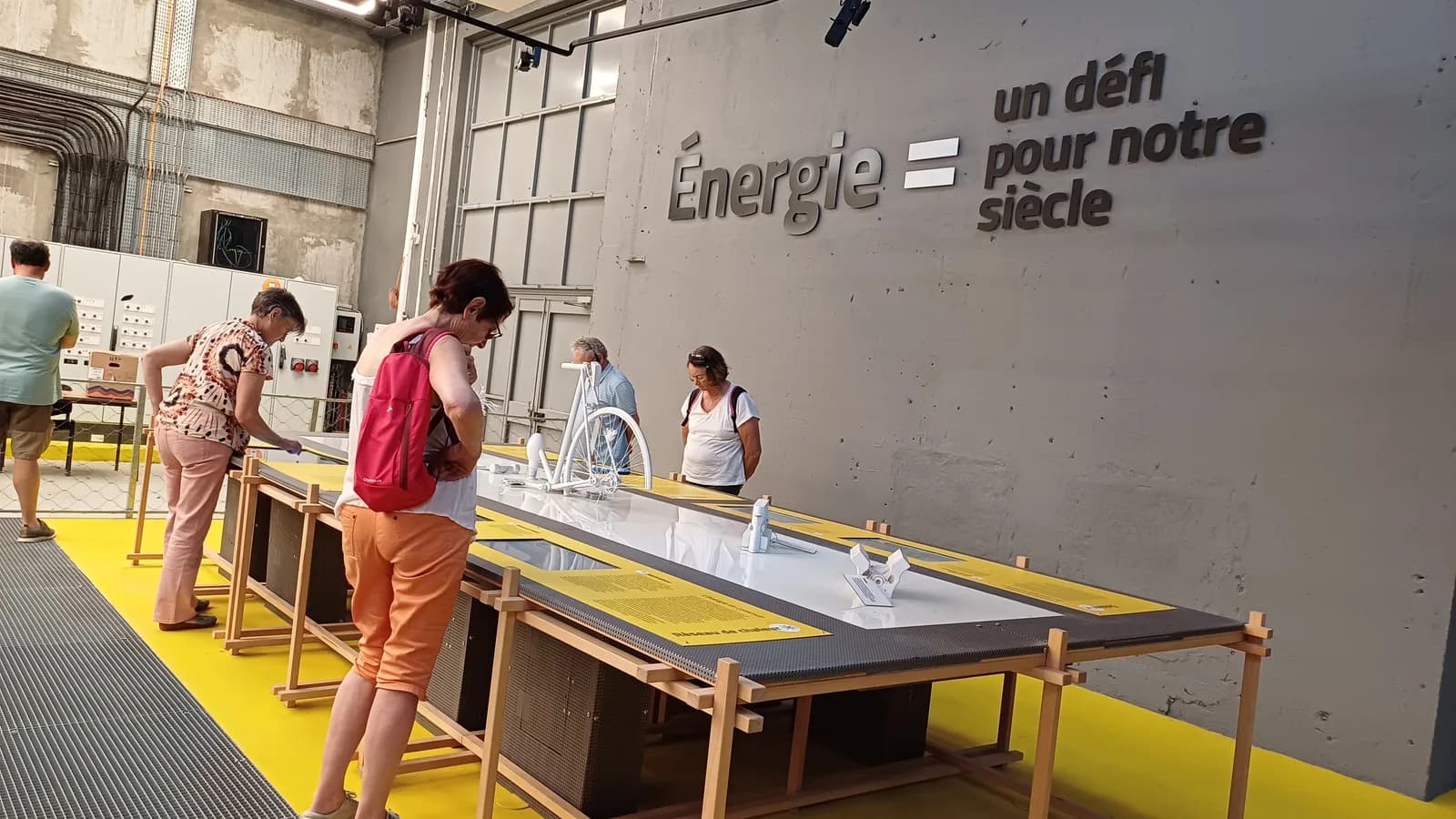 Image 2 : Visite guidée de la Maison de l’Energie background