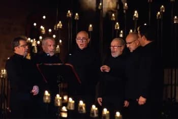 Image 1 : Concert à la bougie « Choeur de Sartène » background
