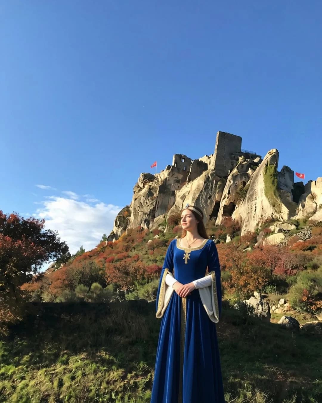 Image 1 : visite guidée Alix, dernière Dame des Baux-de-Provence background