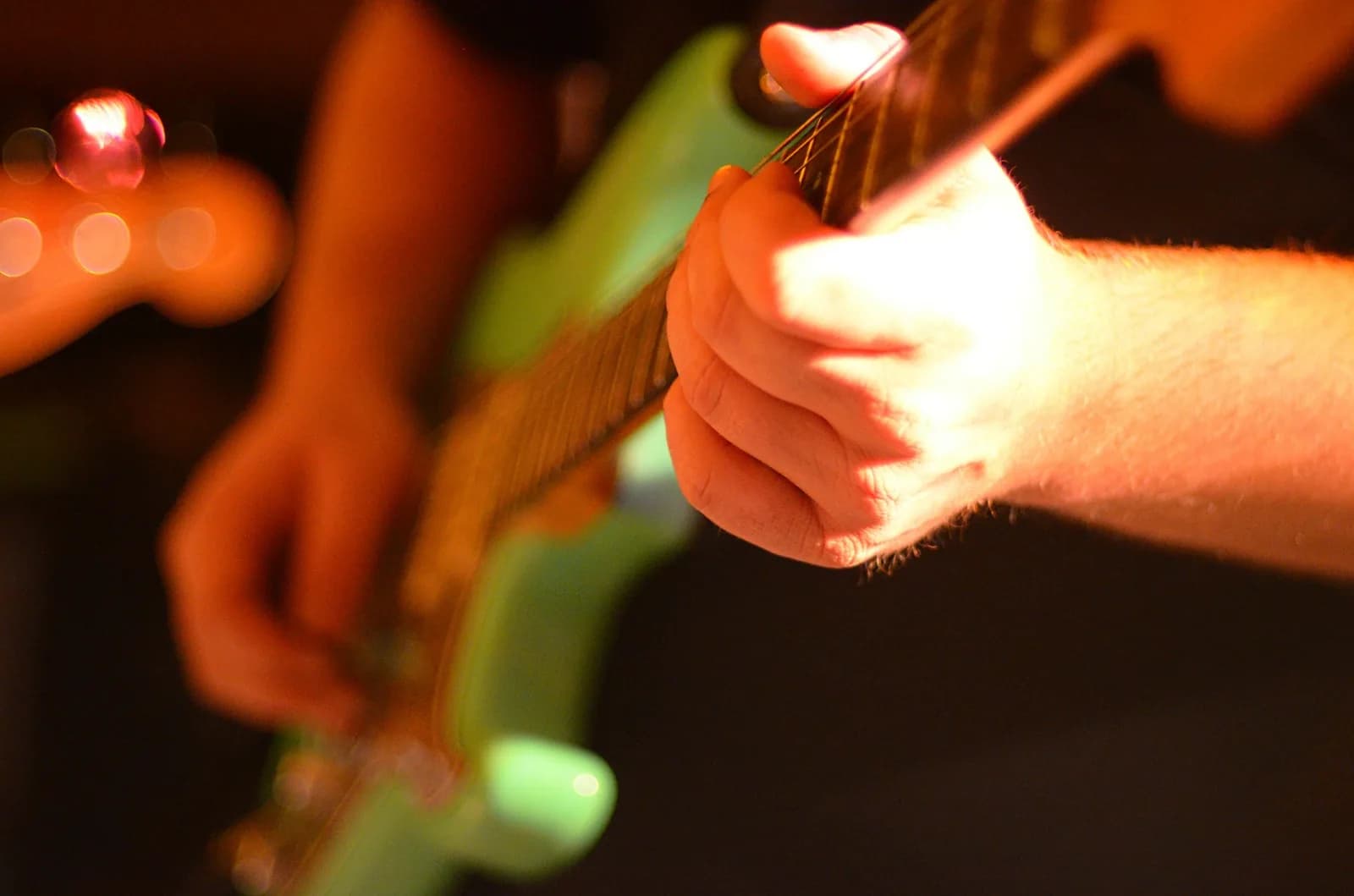 Image 2 : Concert du groupe Alchimie background