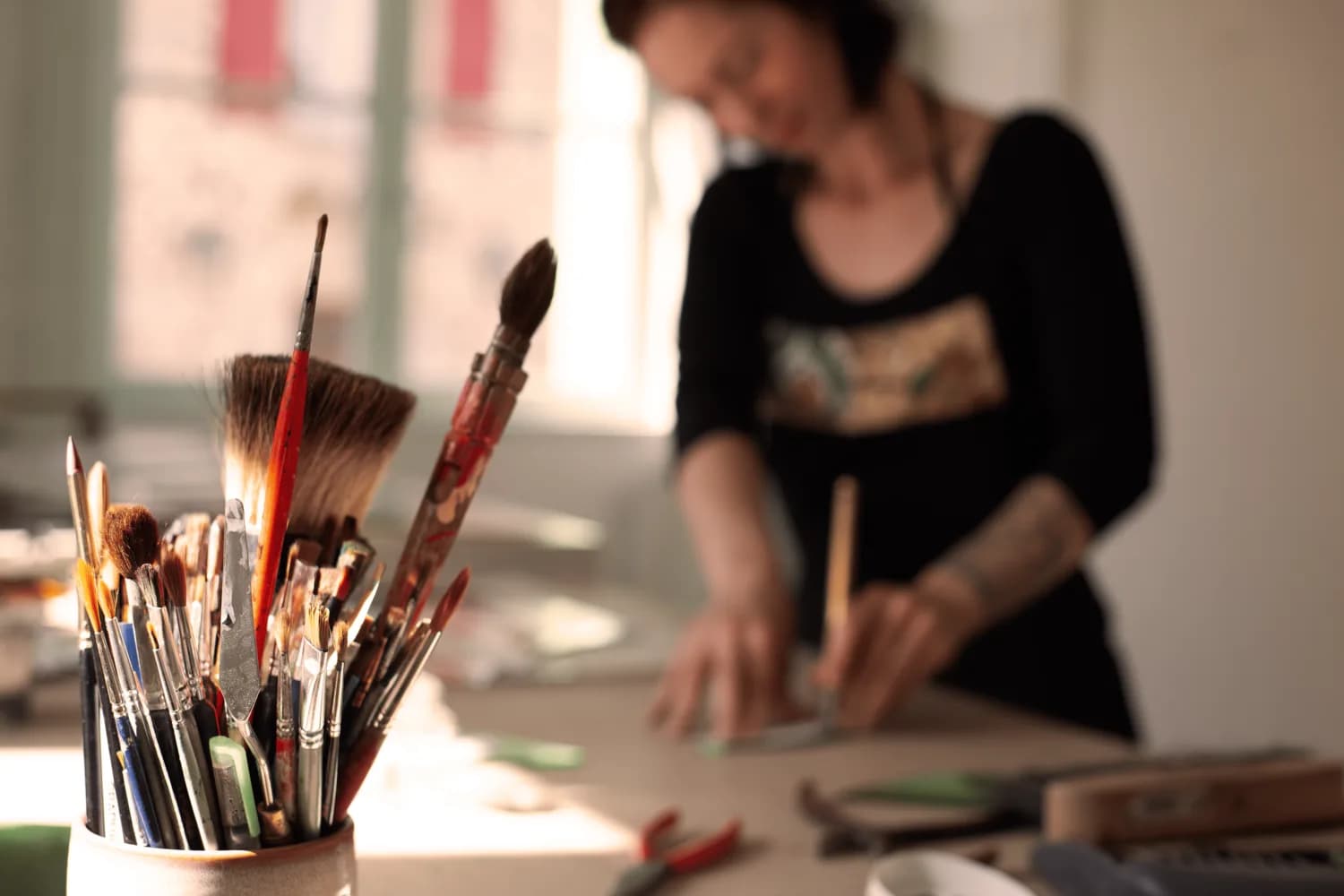 Image 2 : Ici, nos savoir-faire - Visite Atelier Saint-Jean background