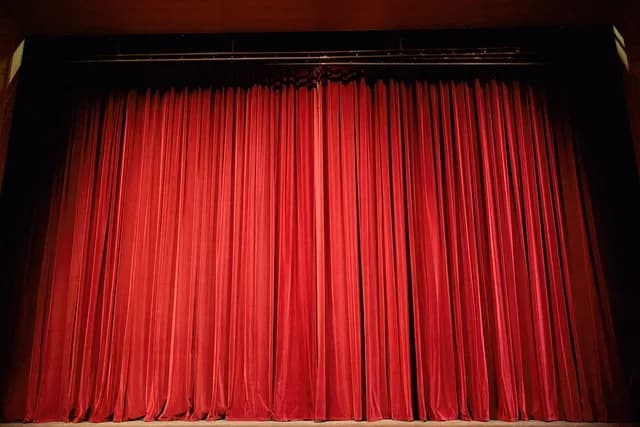 Image 1 : Défi cinéma en famille avec Bul' de Mômes background