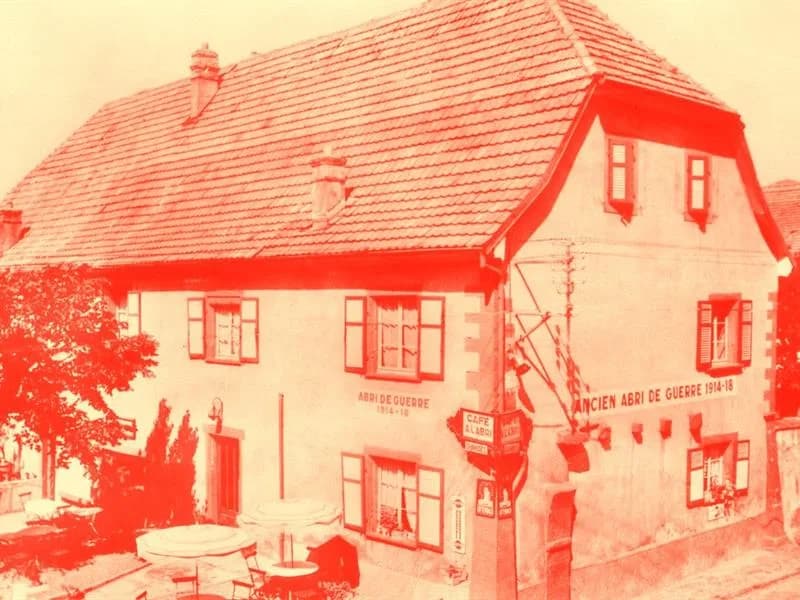 Image 1 : Murder Party background