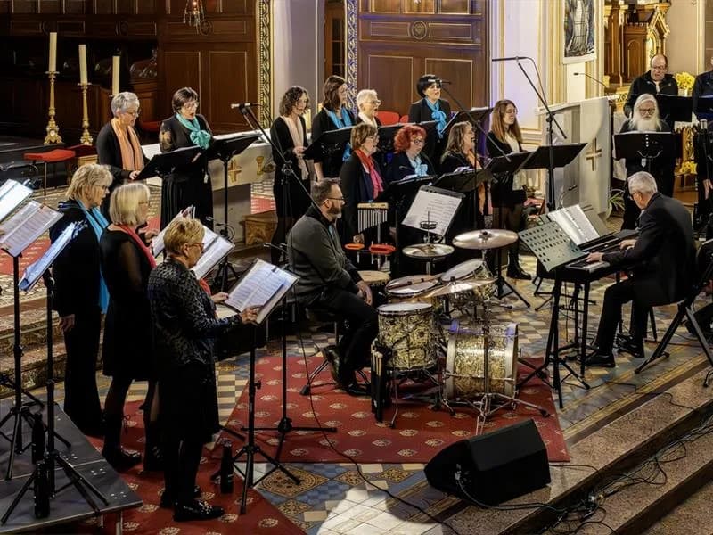 Image 1 : Concert - Des chansons opératiques à Sister Act background