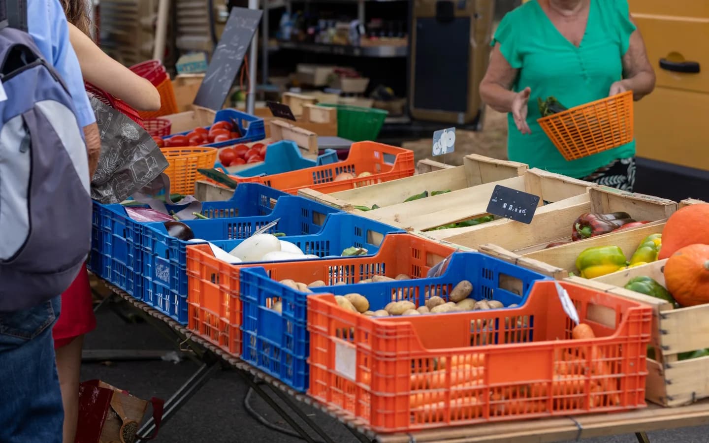 Image 2 : Marché background