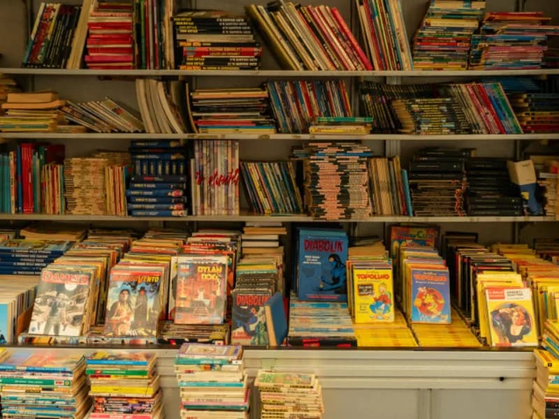 Image 1 : Vente de livres background